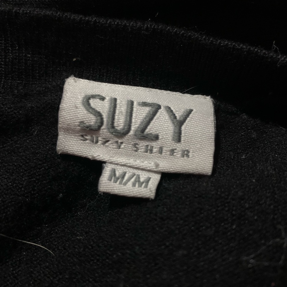 Suzy Shier black button up crop top